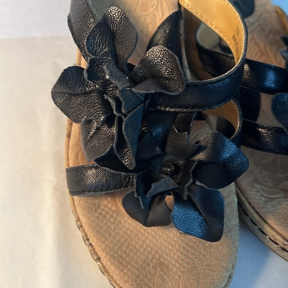 b.o.c. Leather Cork Wedge Sandals - Picture 2 of 8